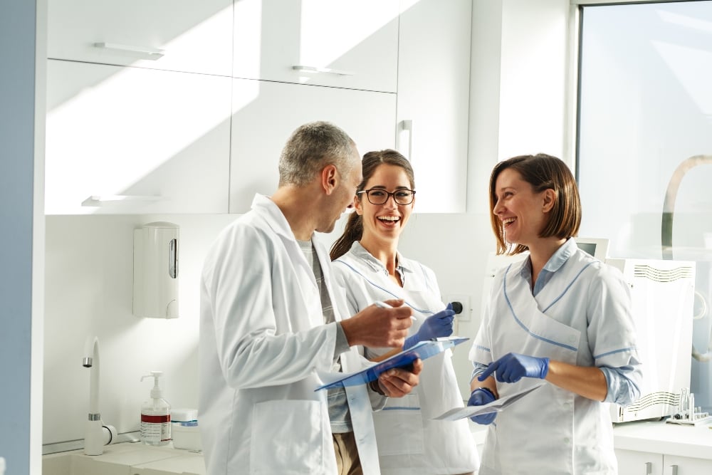 Tips for managing a dental team