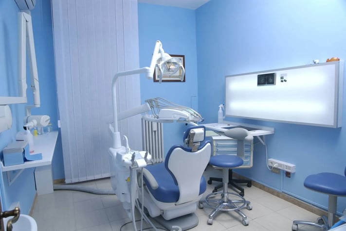 Dentist office needs for starting your own practice-1